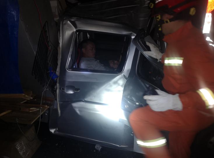 樂平最新車禍?zhǔn)录疃确治雠c觀點闡述