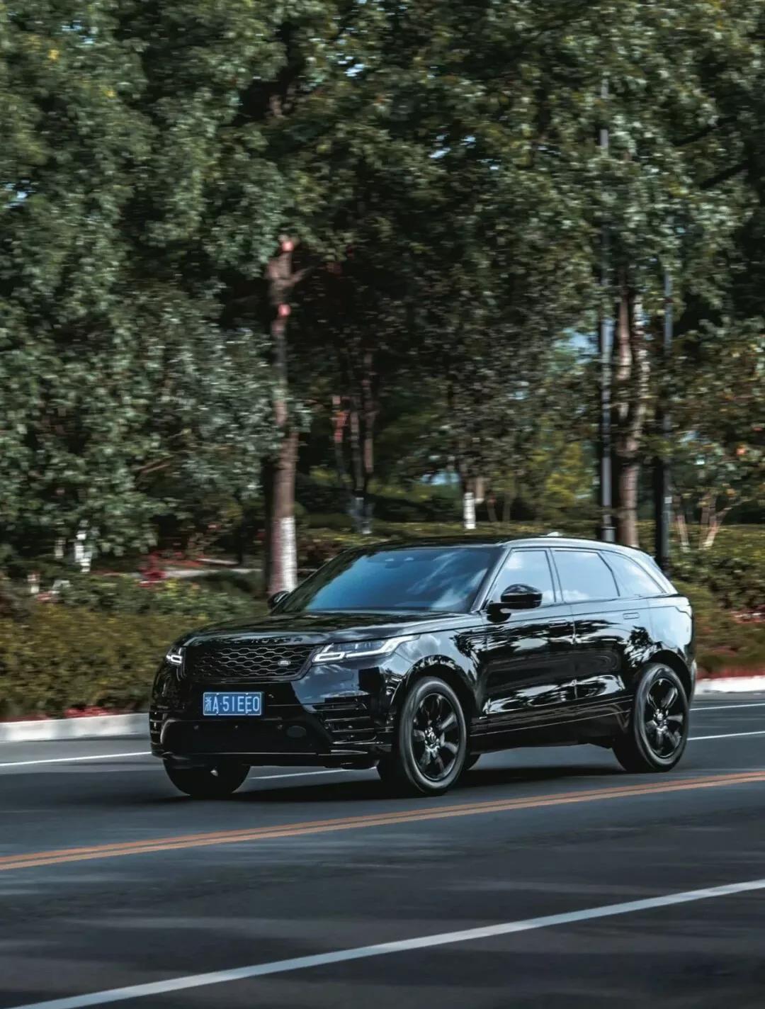 路虎星脈，璀璨領航，時代之選