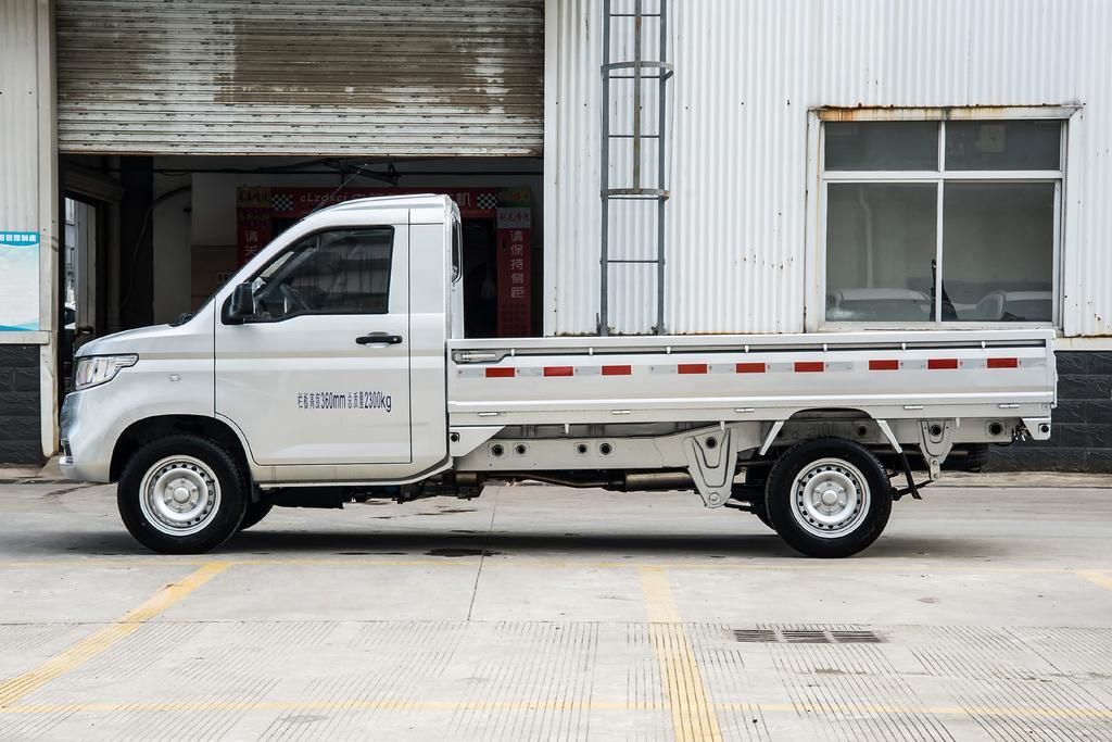 微卡拉貨最新規(guī)定，塑造貨運(yùn)行業(yè)新格局的關(guān)鍵力量