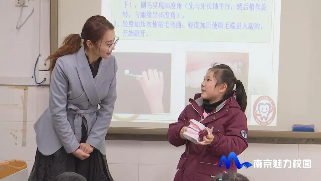 幸福一百公司最新動(dòng)態(tài)，家的溫馨與友情的綻放同步展現(xiàn)