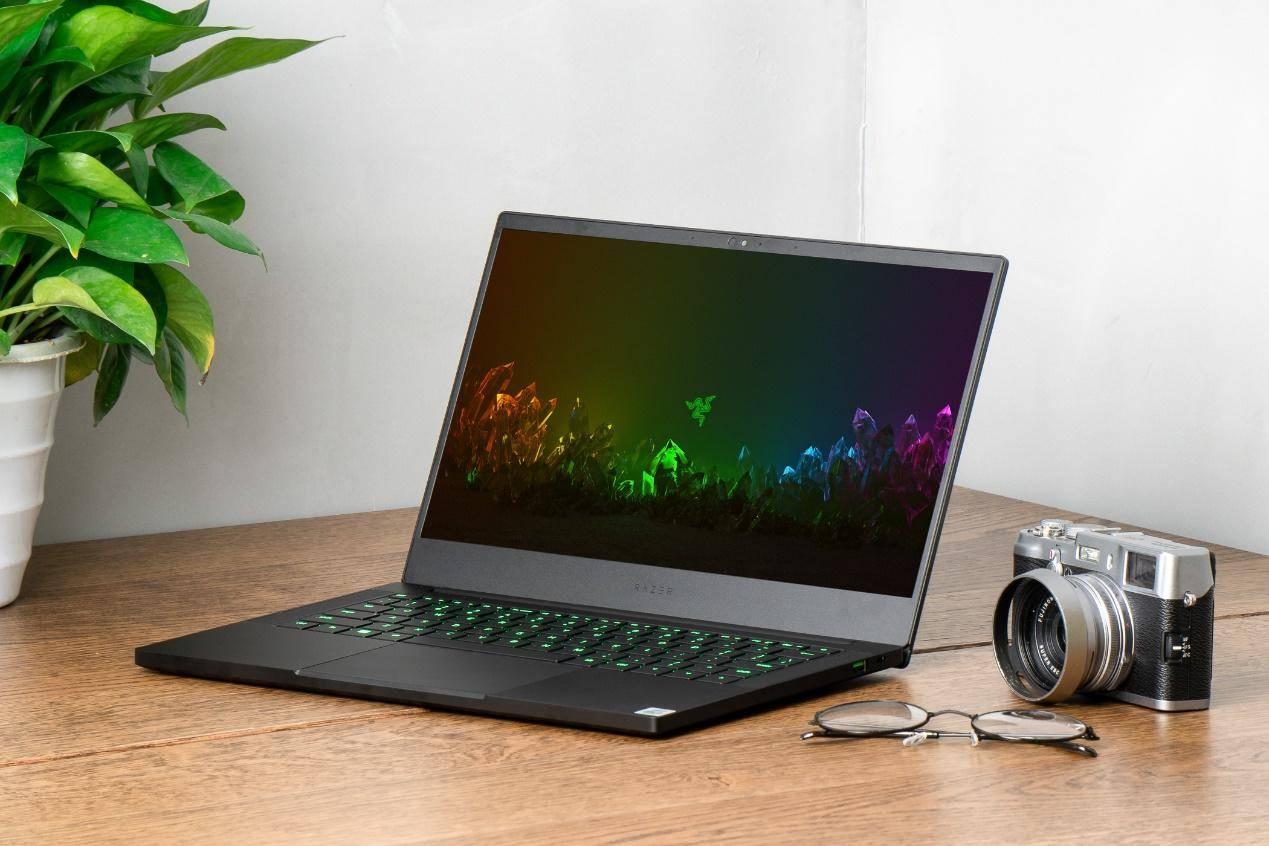 虛擬世界最新版，小巷中的神秘樂園探索