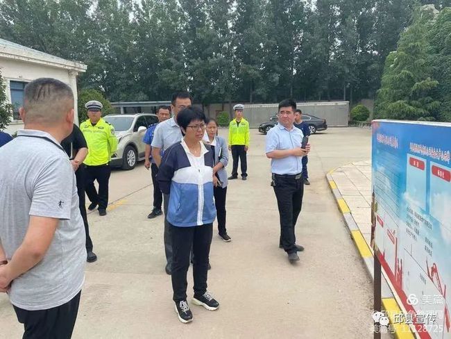 富寧縣委最新人員名單公布，觀點論述揭秘