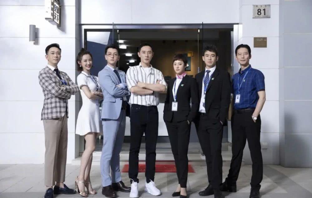 靳東最新電視劇作品，演技魅力一覽，熱門劇集深度解析