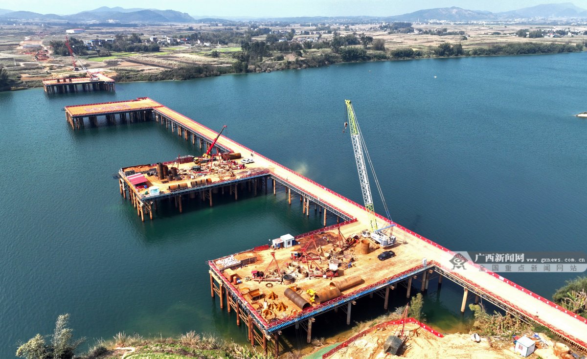 二塘大橋最新動態(tài)，7月自然美景探索之旅的心靈覺醒