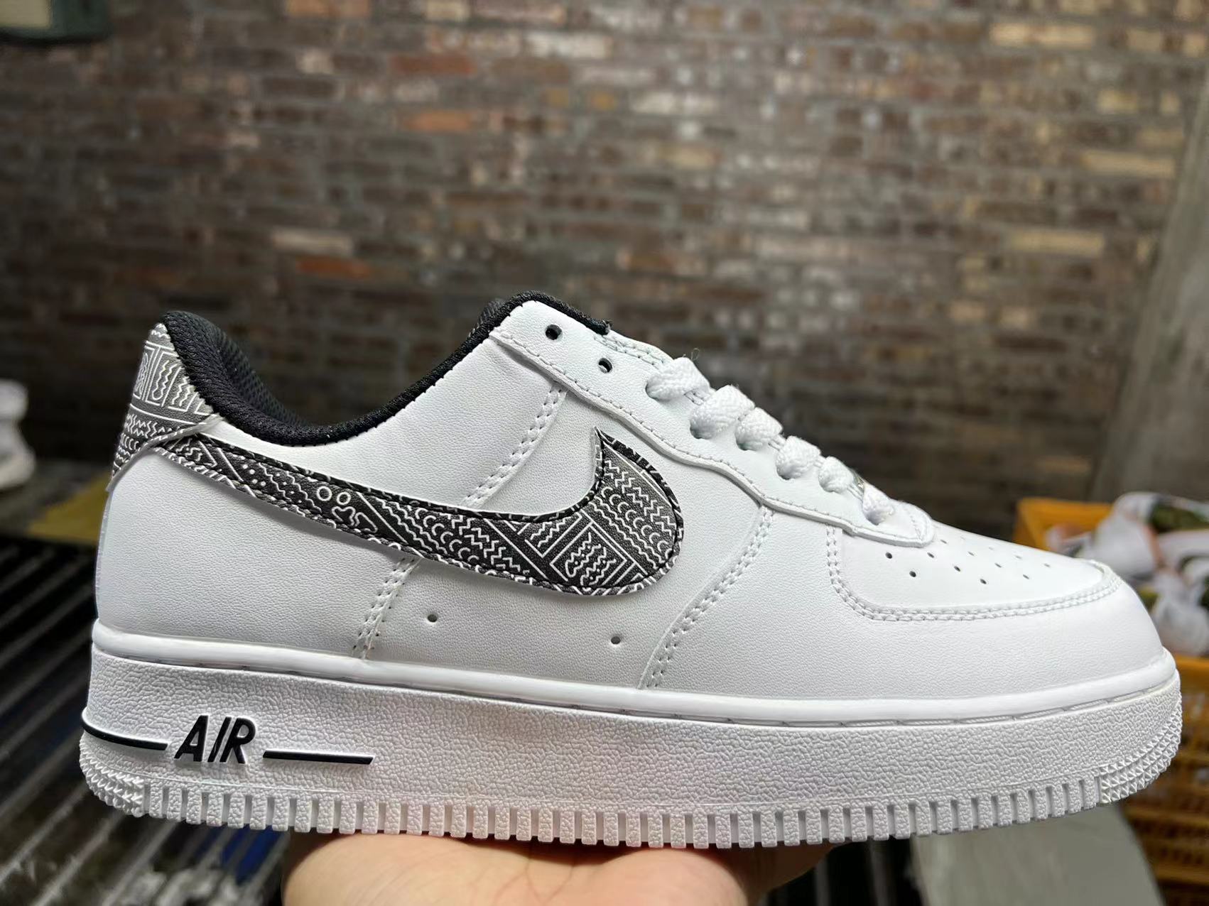 AF最新款時尚巔峰首發(fā)，引領(lǐng)潮流的巔峰之作！