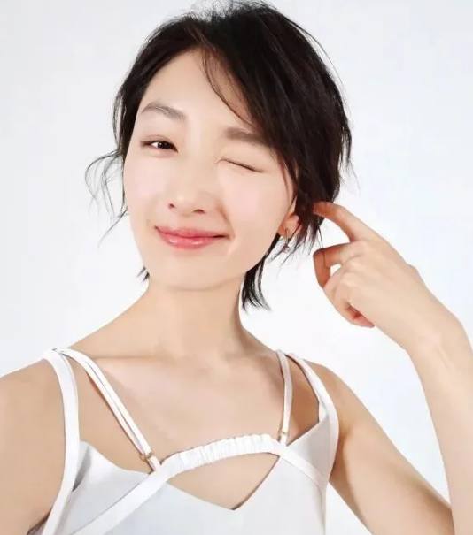 多元審美時(shí)代下的獨(dú)特魅力，小眼睛明星的魅力風(fēng)采