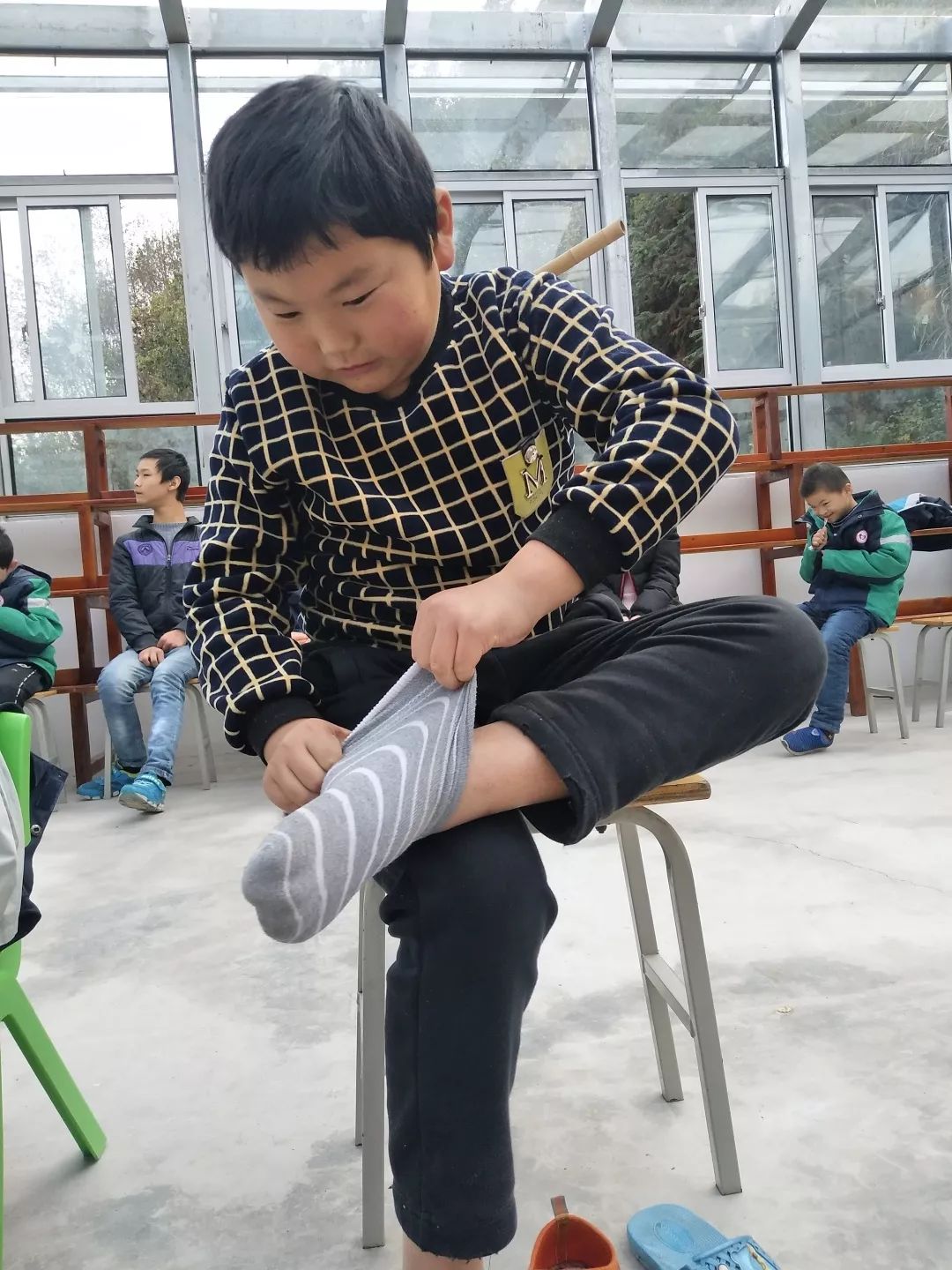 穿襪子比賽，心靈與自然的競技之旅