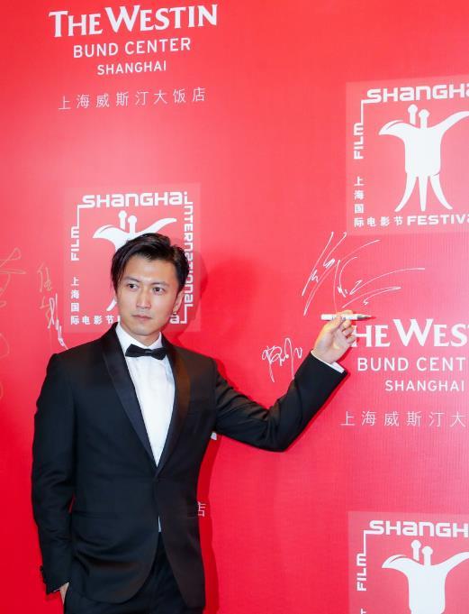 甄子丹新發(fā)型亮相，時(shí)尚變遷與個(gè)人立場(chǎng)的探索