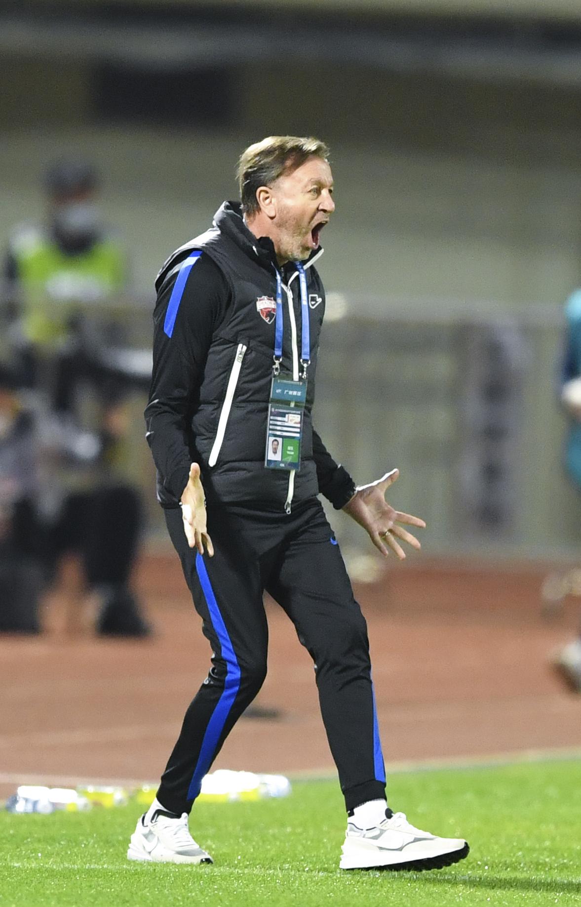 深圳隊比賽，變化、自信與成就的力量展現(xiàn)賽場風(fēng)采