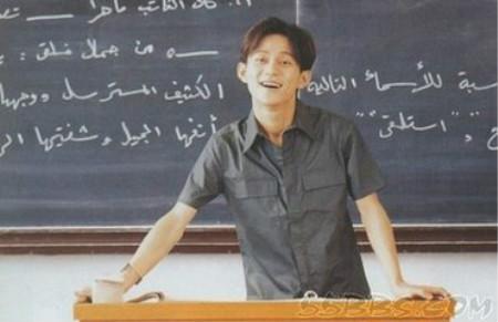 ??明星教師風(fēng)采展示，專(zhuān)業(yè)教育者的卓越之路??