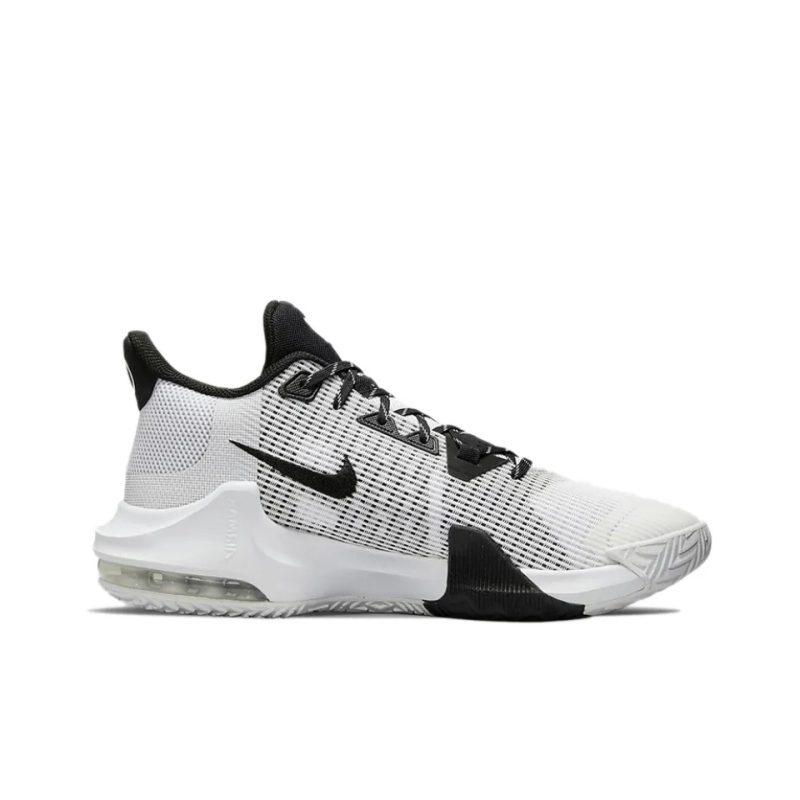 耐克最新籃球鞋，自信步伐，成就賽場榮耀