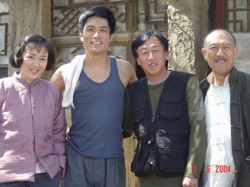 趟過女人河的男人，演員陣容與勵(lì)志之作喚醒內(nèi)心力量。