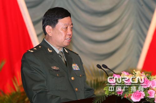 馬蘭基地新任司令員，與自然美景的探險之旅啟程