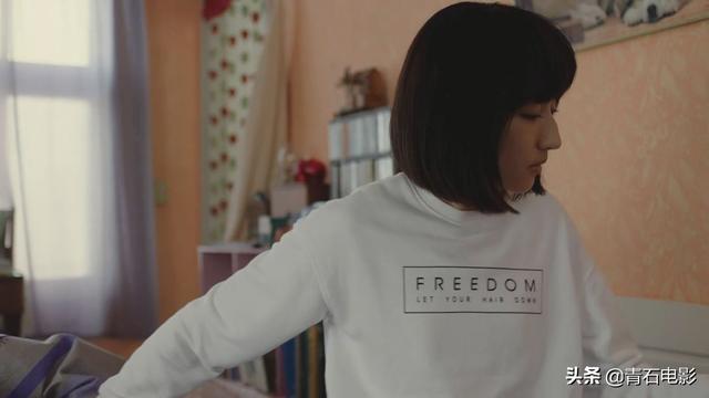 演員何佳，炸裂演技，魅力四射??