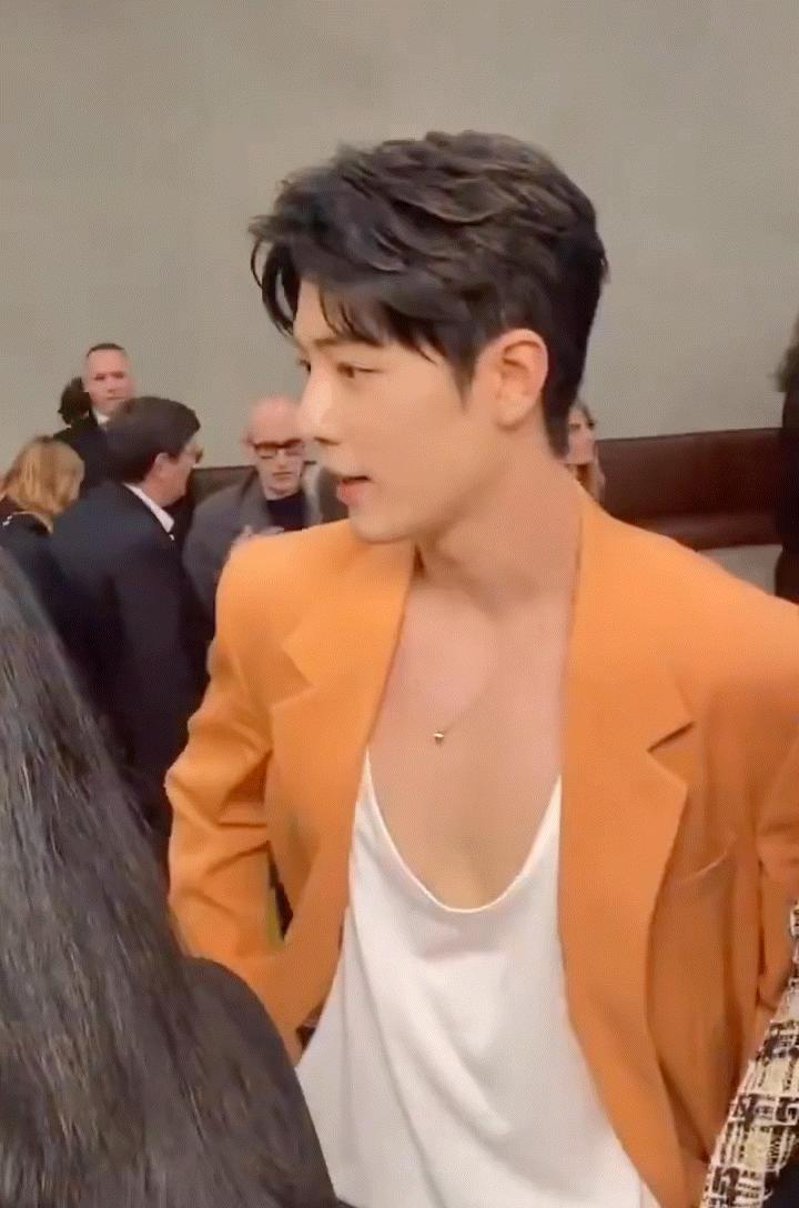 肖戰(zhàn)最新動(dòng)態(tài)揭秘，獲取肖戰(zhàn)最新資訊的全方位指南