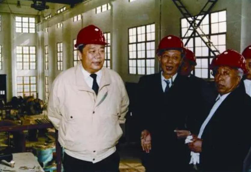 湖南煤礦關(guān)閉最新進展與巷弄深處的特色小店探秘