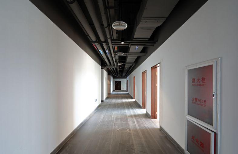 最新電影揭秘，文化與商業(yè)的交融之戰(zhàn)盛宴開啟！