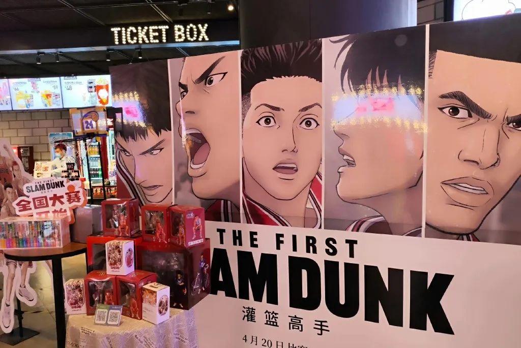 電影80后引領(lǐng)科技潮流，新一代高科技產(chǎn)品體驗(yàn)之旅