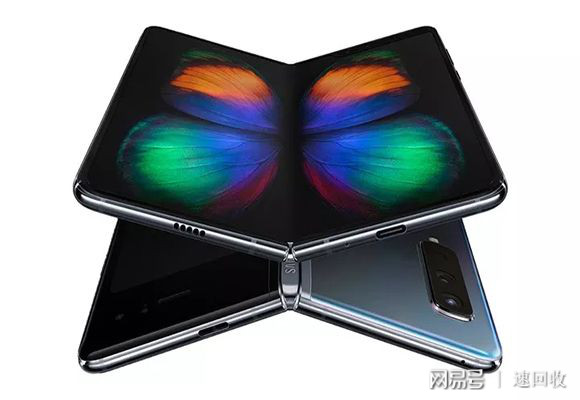折疊手機全面指南，上市時間及最新動態(tài)揭秘