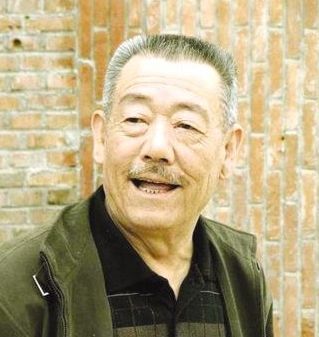 演員鰲，演藝之路的閃耀之星