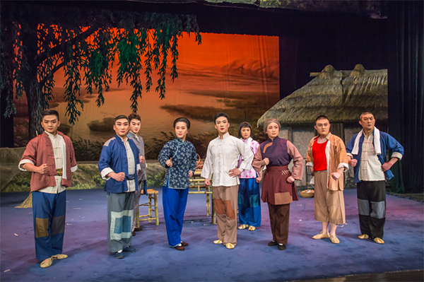 沙家浜電視劇演員表，小巷特色與明星魅力的碰撞