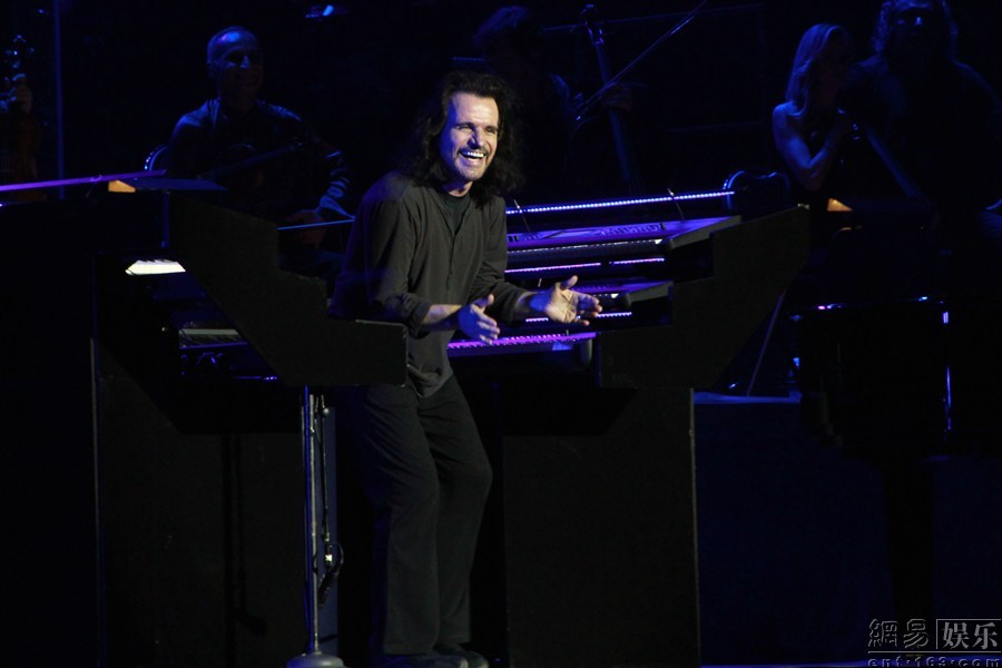 雅尼最新音樂專輯，音樂之家的溫馨日常之旅