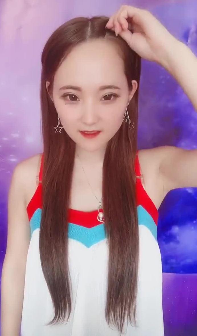 最新美拍編發(fā)教程，輕松打造時(shí)尚發(fā)型，瞬間提升你的魅力值！