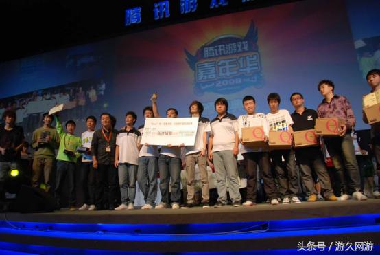 重溫經(jīng)典瞬間，回顧CF白鯊在2009年的比賽風(fēng)采