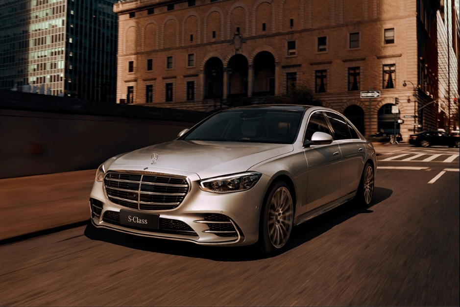 奔馳新款車型圖集，與自然美景的邂逅之旅