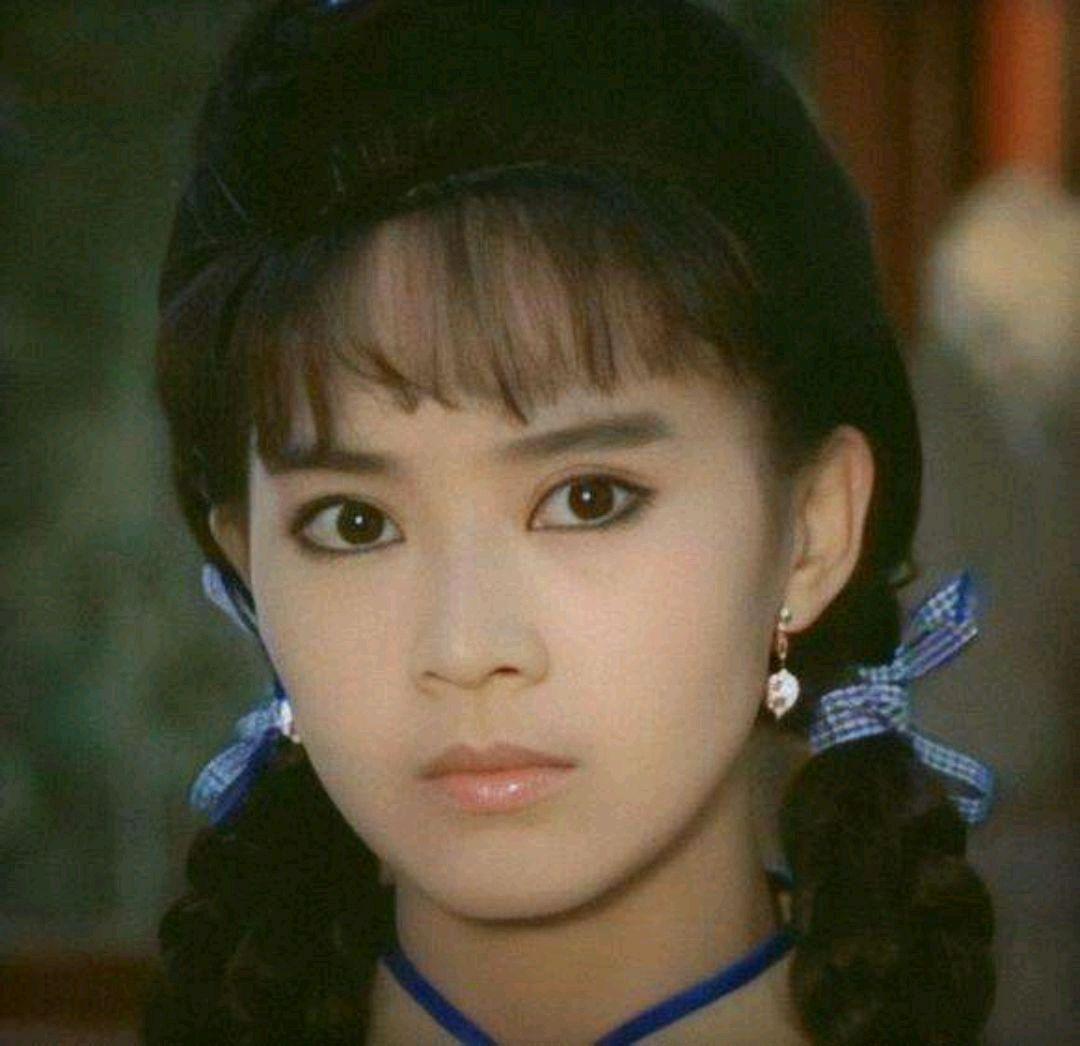 電視劇昨夜星辰，引領(lǐng)科技新紀(jì)元，感受未來生活的魅力