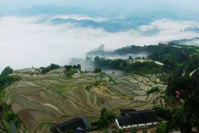 石柱楓木鄉(xiāng)最新動(dòng)態(tài)，自信與成就感的蛻變之路