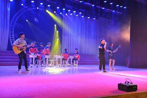 最新音樂表演節(jié)目策劃與執(zhí)行指南，從初學(xué)者到進(jìn)階用戶的詳細(xì)步驟教程