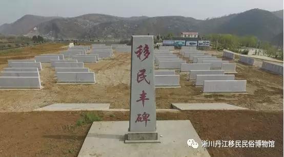 鎮(zhèn)平電視臺(tái)主持人，優(yōu)雅才華并存的光彩之星?