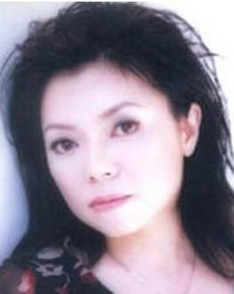 演員王小蓉的彩色生活，愛與陪伴的溫馨日常