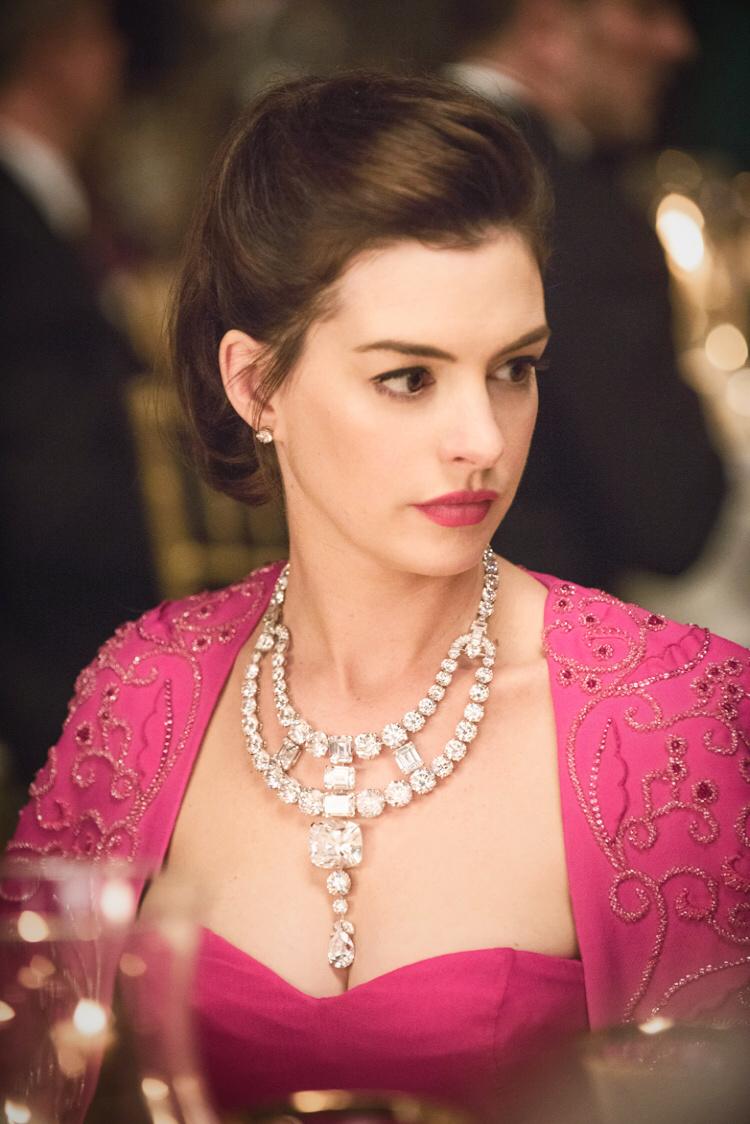 美國著名女演員傾力代言的高科技產(chǎn)品，未來生活新篇章開啟！