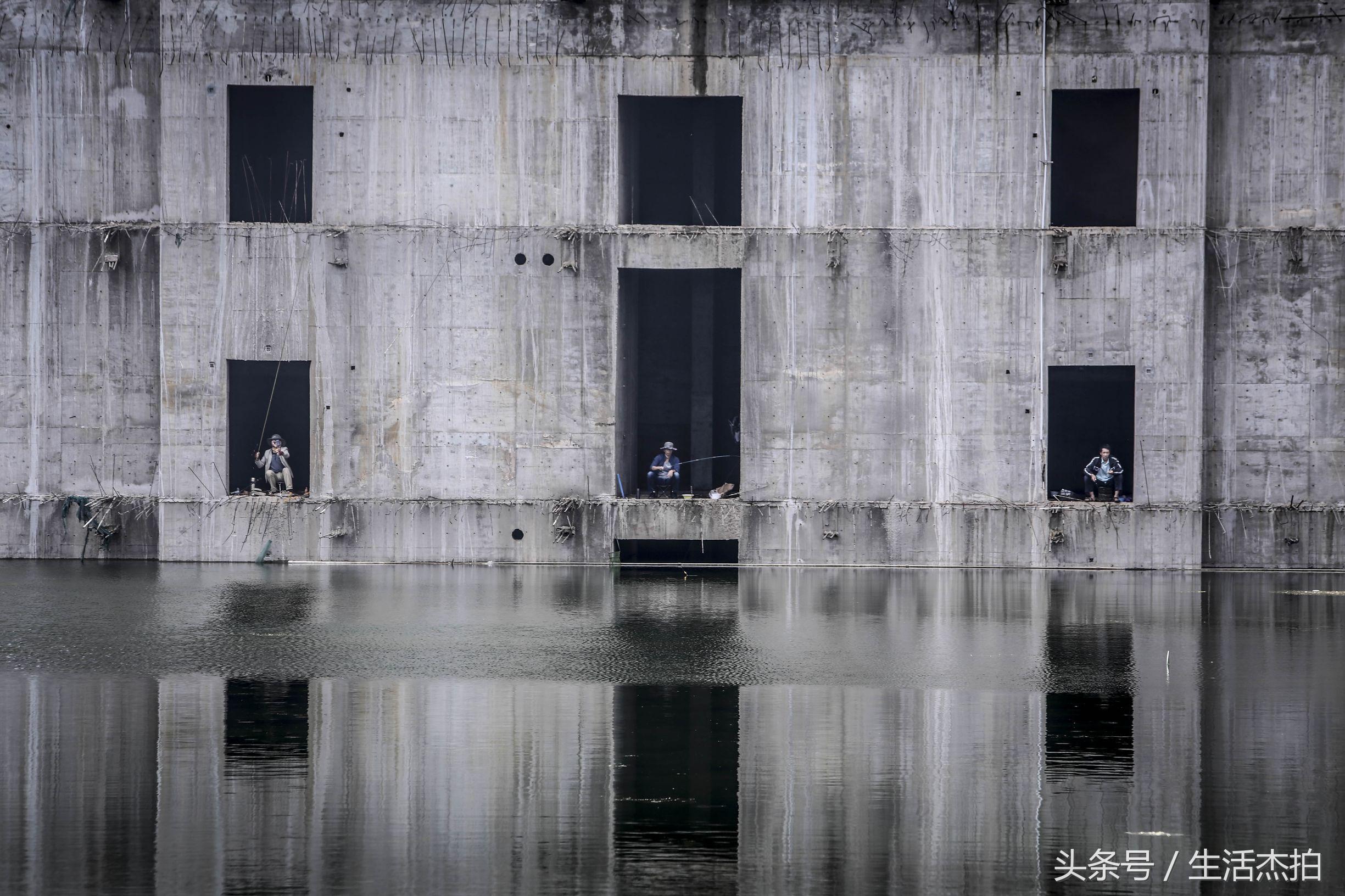 下馬村爛尾樓重生記，獨(dú)特小店新進(jìn)展揭秘