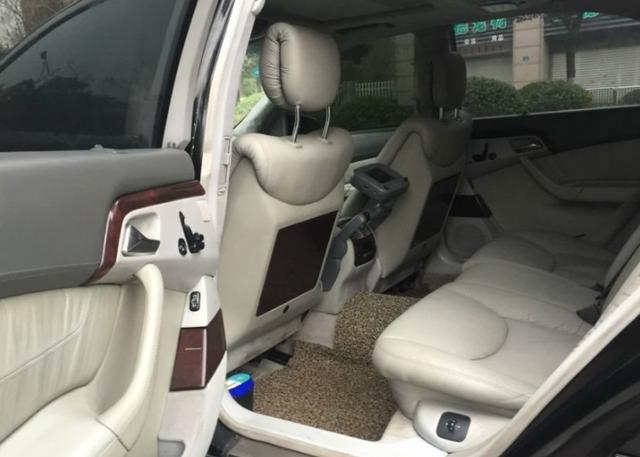 豪華與科技的完美融合，最新款大奔重磅登場