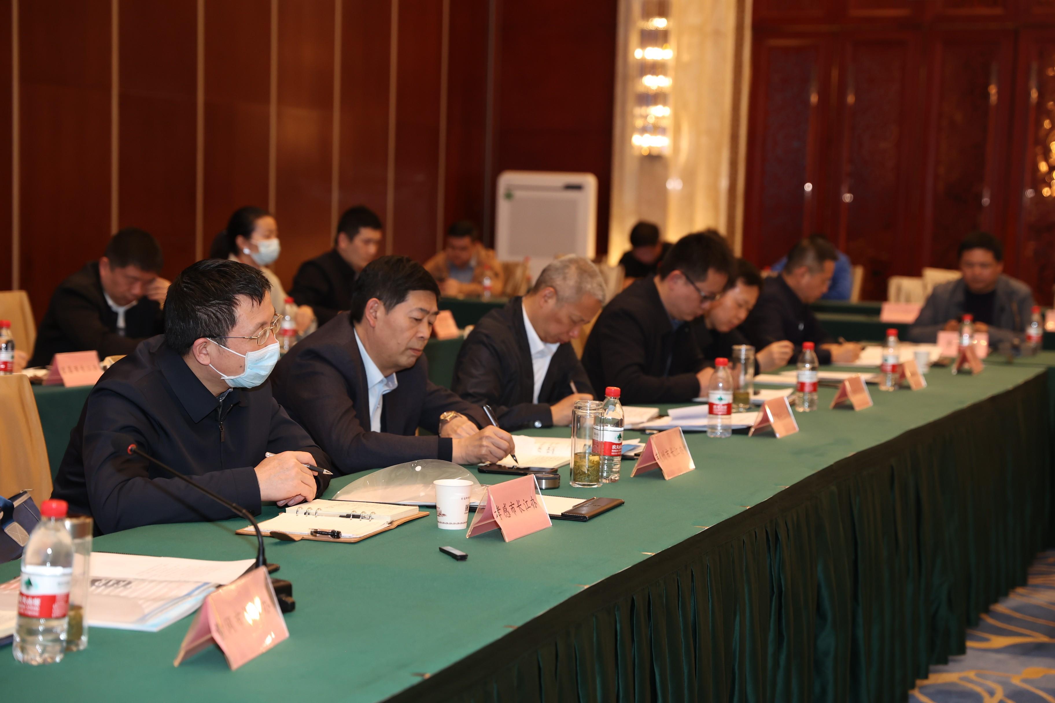 長江經(jīng)濟帶最新動態(tài)更新，最新消息匯總