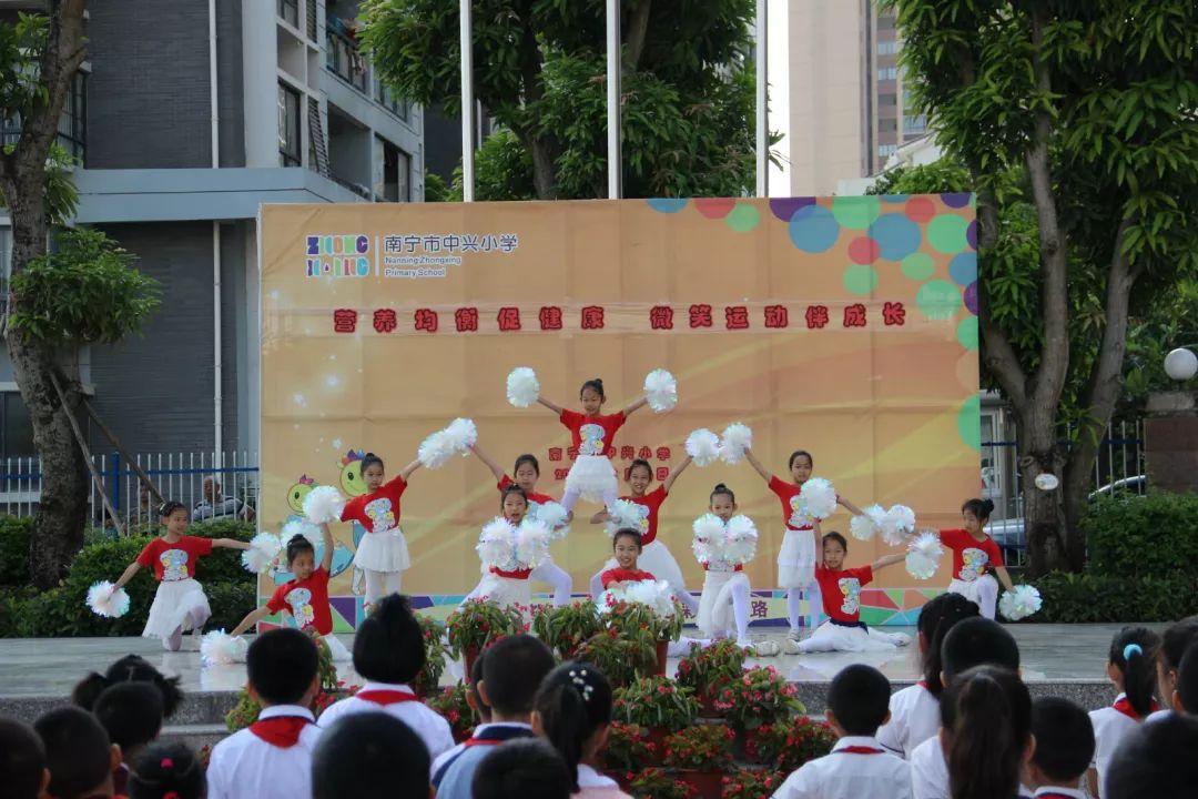 廣西南寧最新招聘信息匯總，啟程職場，自信閃耀在變化與學(xué)習(xí)的浪潮中