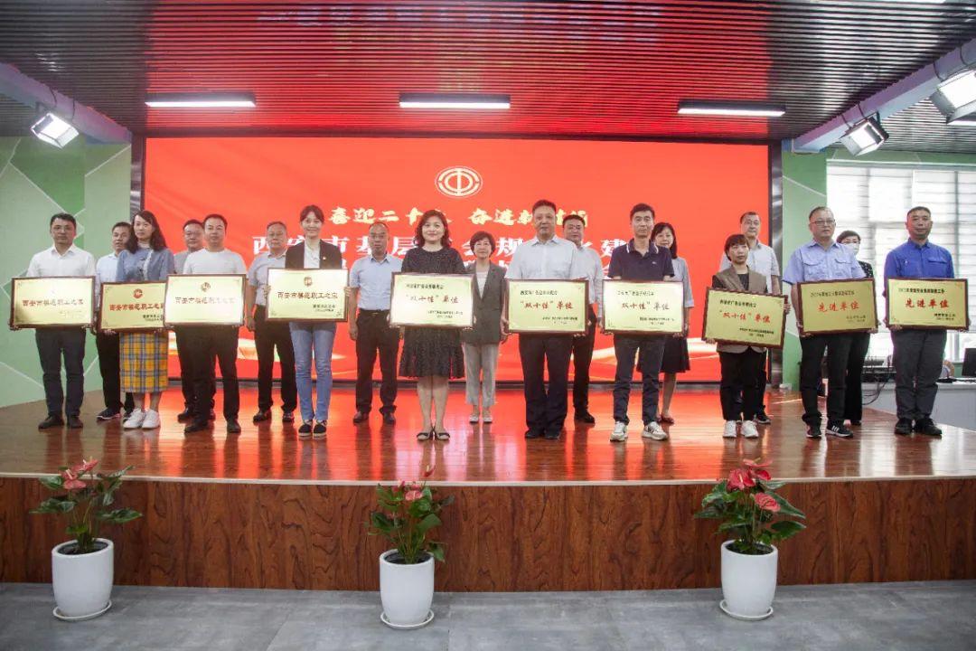 灃京工業(yè)園最新招聘，人才吸引與產業(yè)發(fā)展雙刃劍的挑戰(zhàn)與機遇