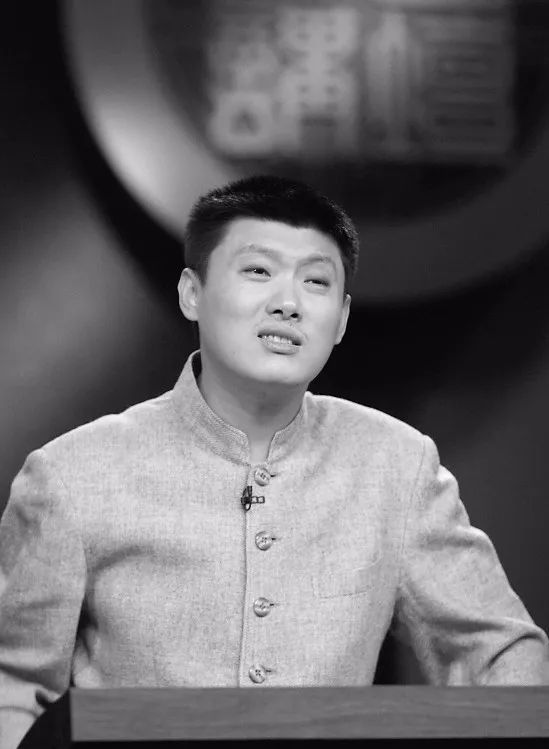 袁騰飛日常趣事與友情的溫馨紐帶，最新分享揭秘他的世界