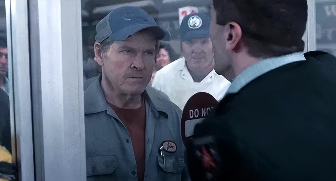 迷霧世界最新探索，自信閃耀，揭開未知面紗