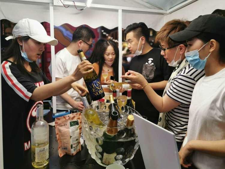 捕魚達(dá)人2最新版，小巷神秘寶藏探索與特色小店奇妙之旅