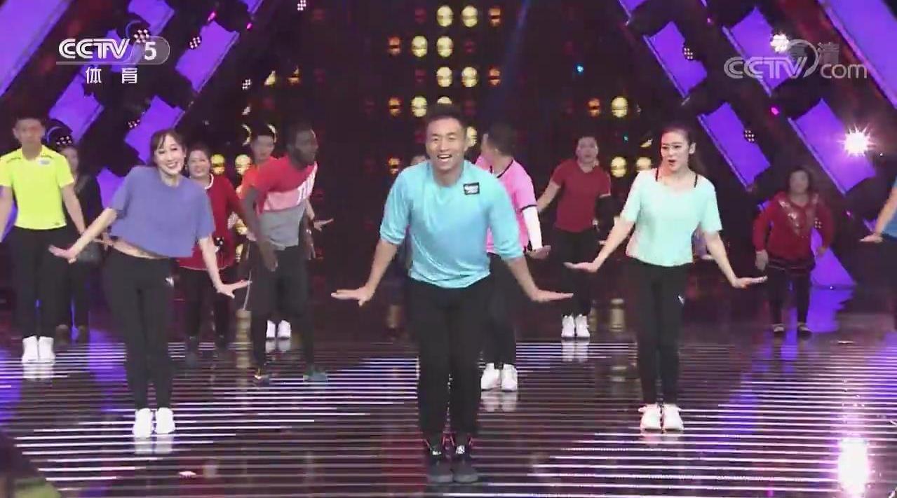 王廣成最新健身舞，小巷深處的舞動(dòng)魅力