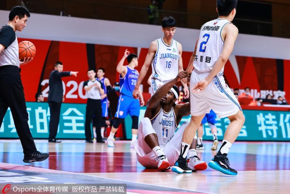 肯帝亞男籃最新動(dòng)態(tài)，多維度觀(guān)點(diǎn)分析揭秘球隊(duì)現(xiàn)狀