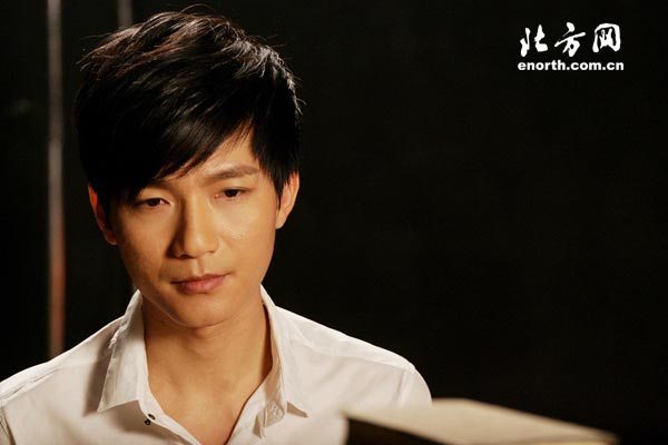 陳楚生，音樂(lè)領(lǐng)域的璀璨新星，最新動(dòng)態(tài)大揭秘