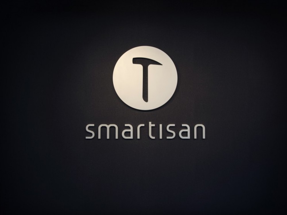 錘子最新版，科技與工藝完美融合之作