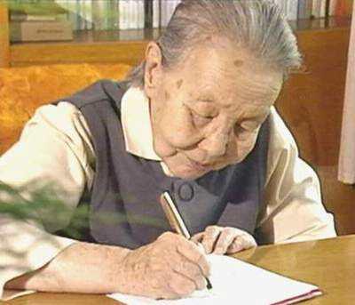 科技新品重塑視界，最新真實吐血照片分享