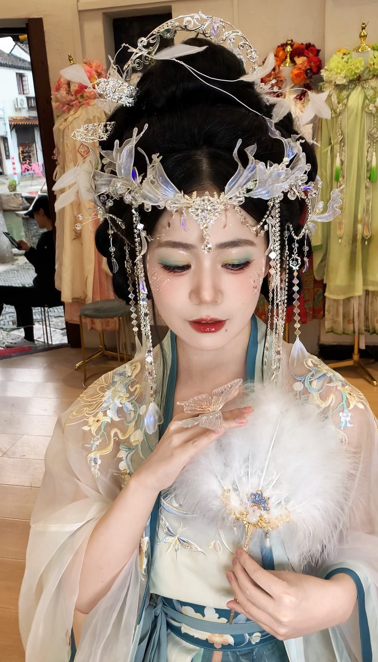 最新古裝造型，回溯背景、影響與地位，引領時尚風潮