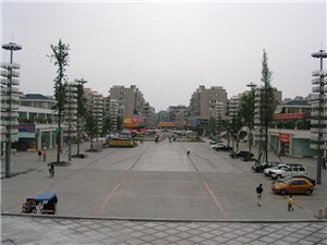 彭山貼吧最新動態(tài)，科技新浪潮引領(lǐng)智能產(chǎn)品重磅登場！